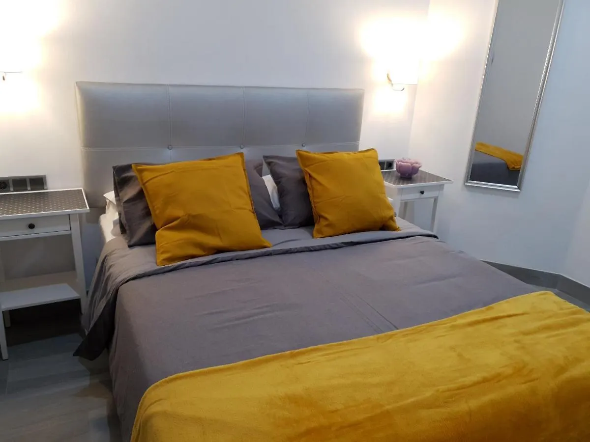 Apartamentos Gran Plaza De Nerja 0*,  Spain